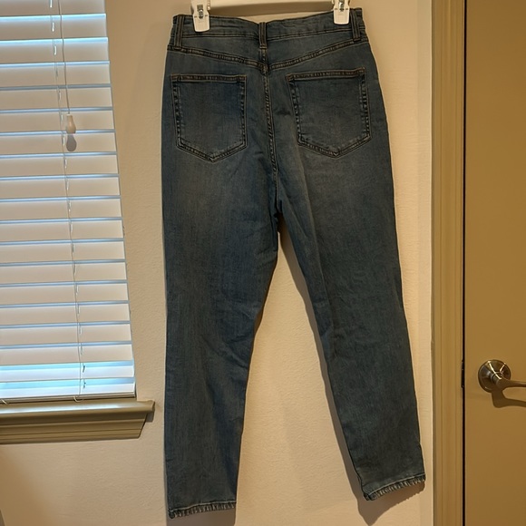 Jeans - Picture 3 of 3